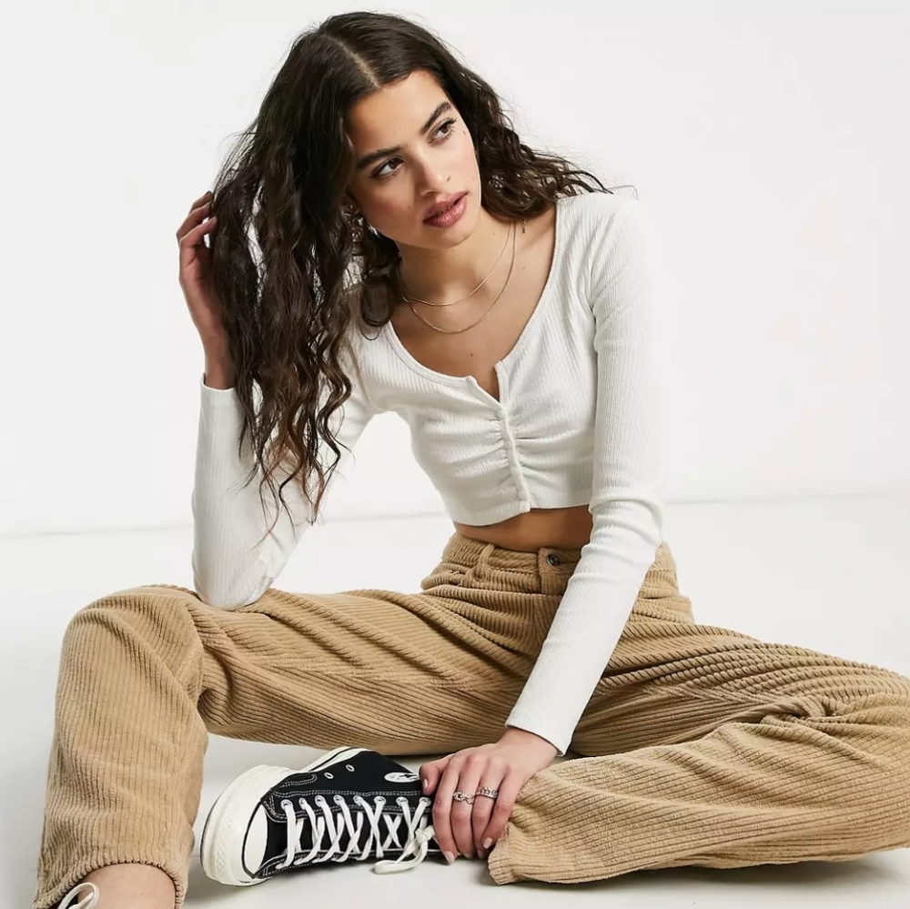Women's White Scrunch Button Front Crop Top